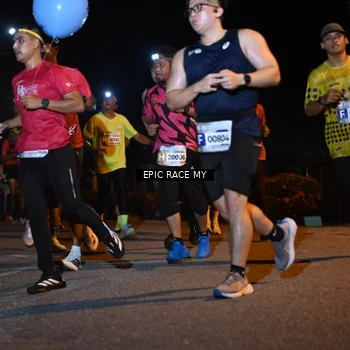 Runner Photo 8407818