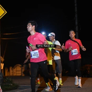 Runner Photo 8407824