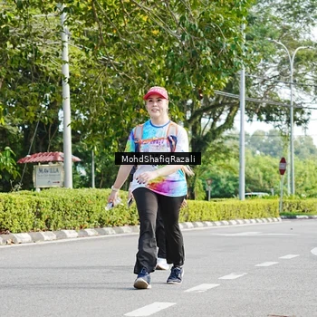 Runner Photo 8407854