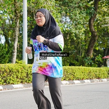 Runner Photo 8407859