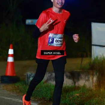Runner Photo 8407860