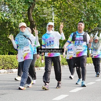 Runner Photo 8407872