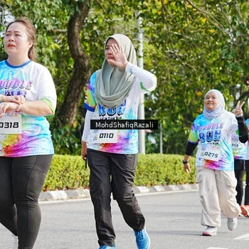 Runner Photo 8407875