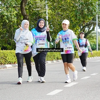 Runner Photo 8407895