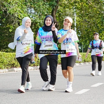 Runner Photo 8407898