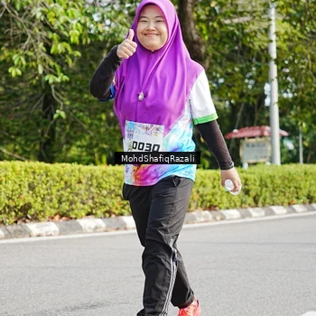 Runner Photo 8407921