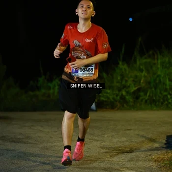 Runner Photo 8407930