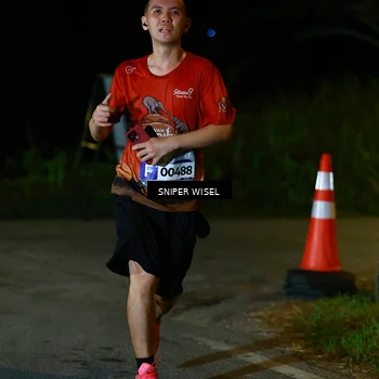 Runner Photo 8407946