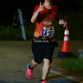 Runner Photo 8407981