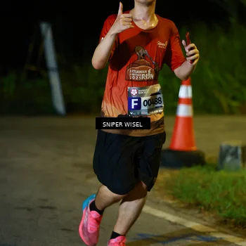 Runner Photo 8407990