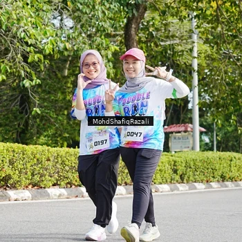 Runner Photo 8408023