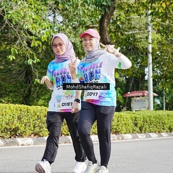 Runner Photo 8408029