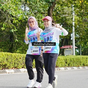 Runner Photo 8408033