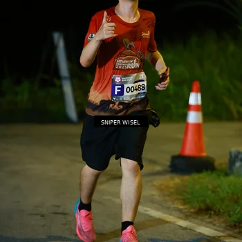 Runner Photo 8408050