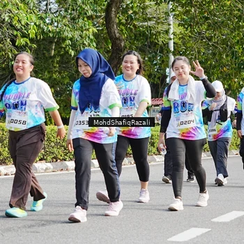 Runner Photo 8408060