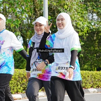 Runner Photo 8408069