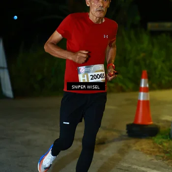 Runner Photo 8408073