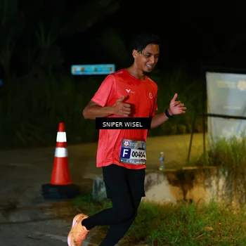 Runner Photo 8408076