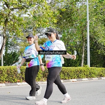 Runner Photo 8408078