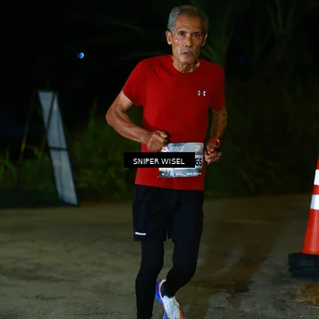 Runner Photo 8408081