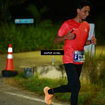 Runner Photo 8408082