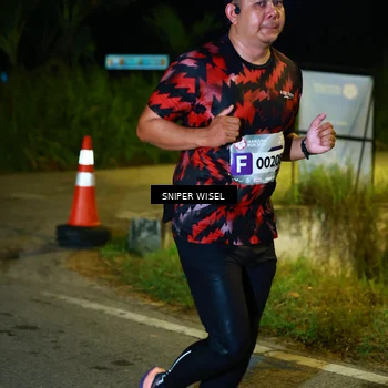 Runner Photo 8408106