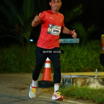 Runner Photo 8408108