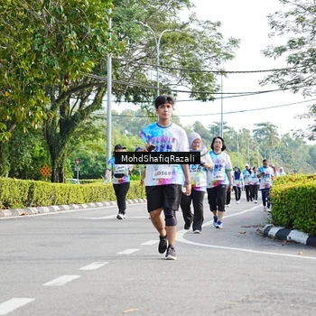 Runner Photo 8408109
