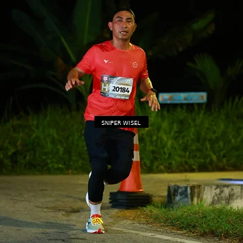Runner Photo 8408110