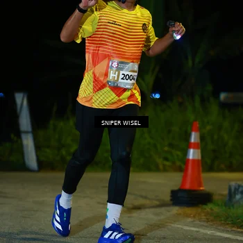 Runner Photo 8408130