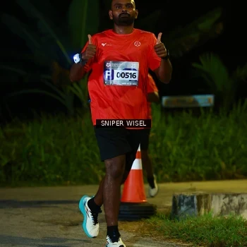 Runner Photo 8408140