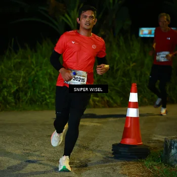 Runner Photo 8408144