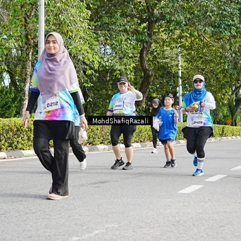 Runner Photo 8408160