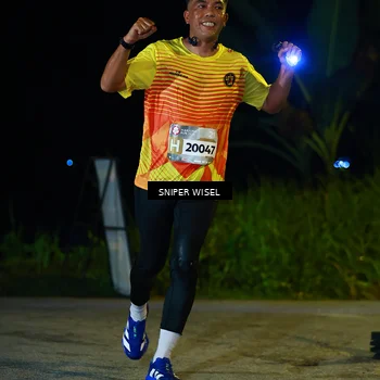 Runner Photo 8408172