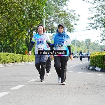Runner Photo 8408189
