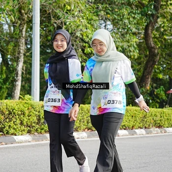 Runner Photo 8408203
