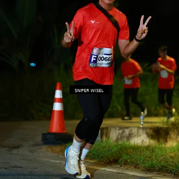 Runner Photo 8408214