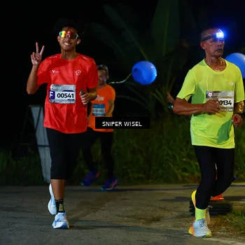 Runner Photo 8408222