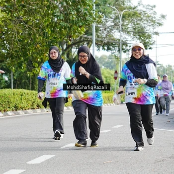 Runner Photo 8408231