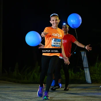 Runner Photo 8408241