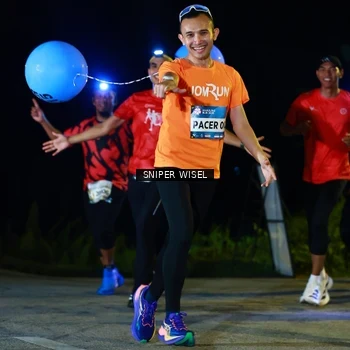 Runner Photo 8408245