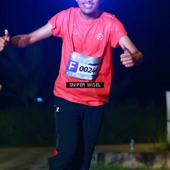 Runner Photo 8408257