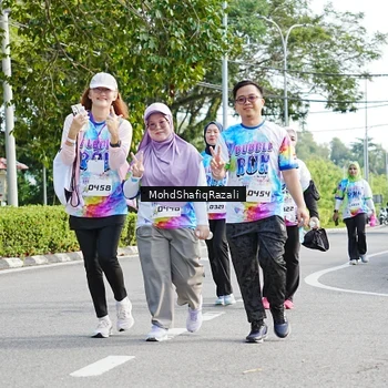 Runner Photo 8408266