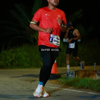 Runner Photo 8408270