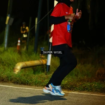 Runner Photo 8408273
