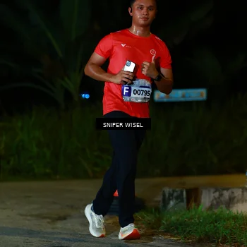 Runner Photo 8408288