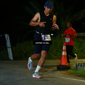 Runner Photo 8408290