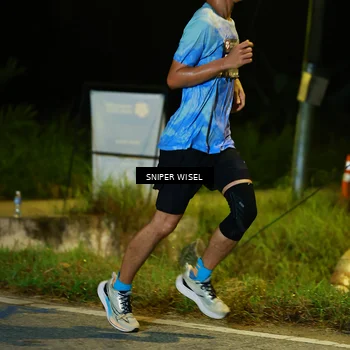 Runner Photo 8408306
