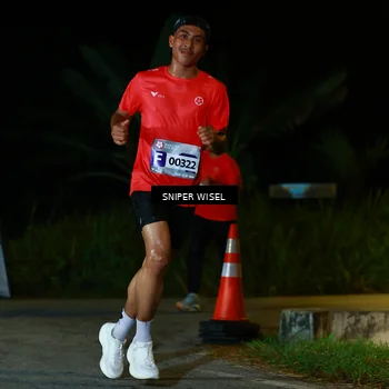 Runner Photo 8408333