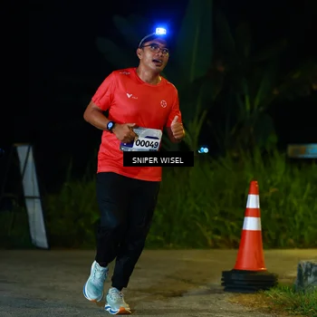 Runner Photo 8408343
